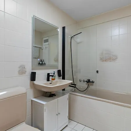 A Cote Des Pistes De * ナンダ